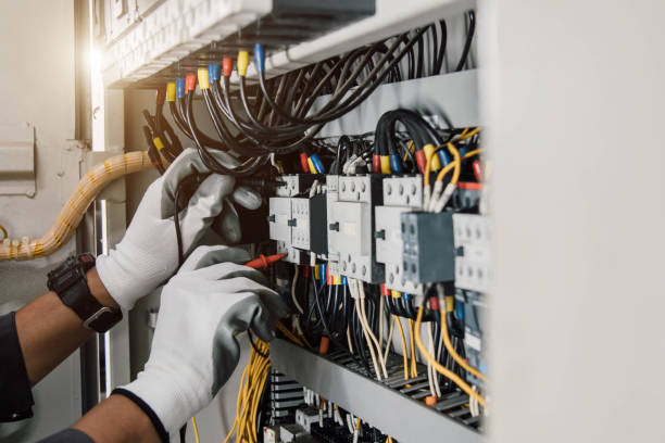 Best Commercial Electrician Services  in Oakdale, PA
